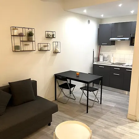 Apartment Chez Hugo Confortable Clim, Wifi, Parking, Centre Ville, Commerces, Port, Plages A Pieds La Ciotat